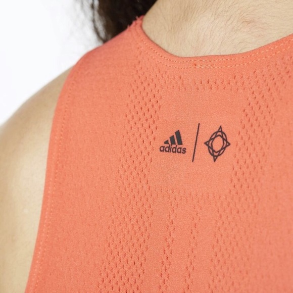 Adidas wanderflow wrap knit seamless crop - Picture 2 of 8